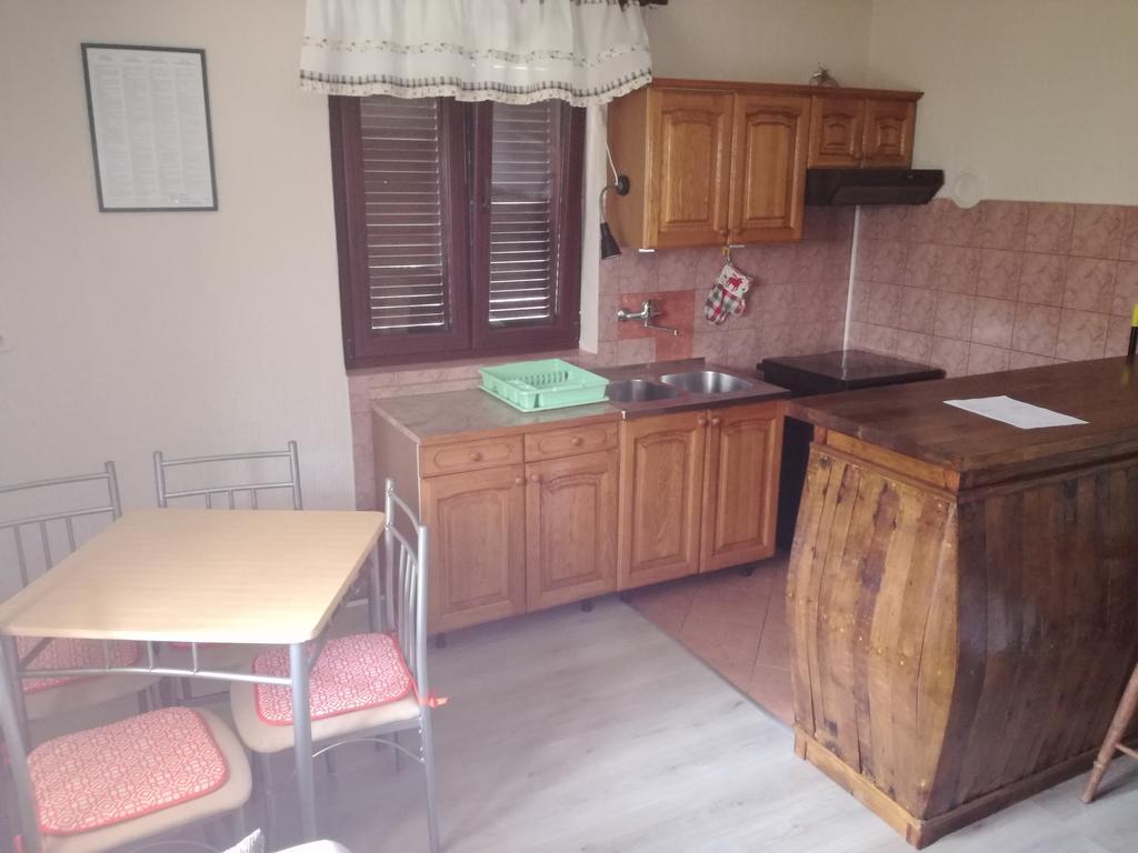 Apartment Nela Фунтана Екстериор снимка